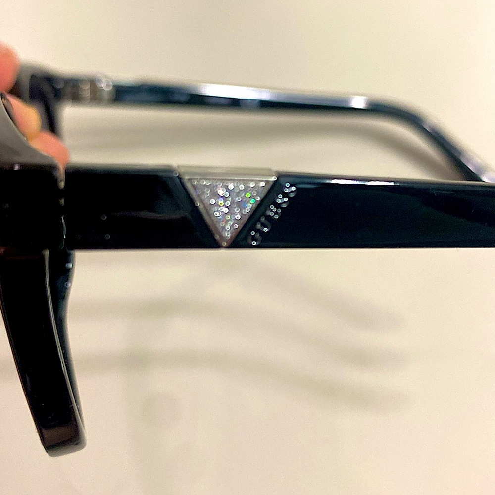 GUESS Sunglasses!